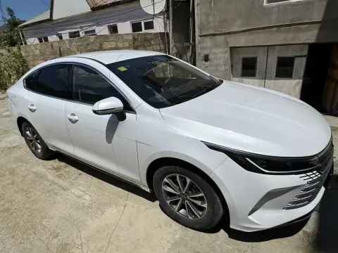 BYD Destroyer 05 2025 — миниатюра 2