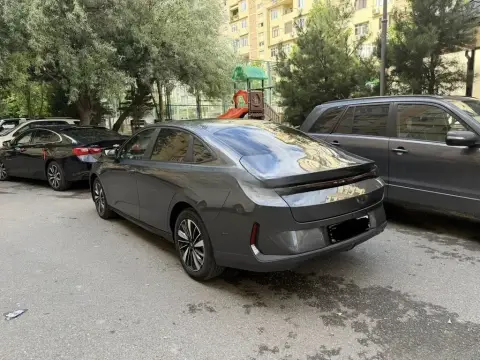 Changan Qiyuan A05 2025 — миниатюра 8