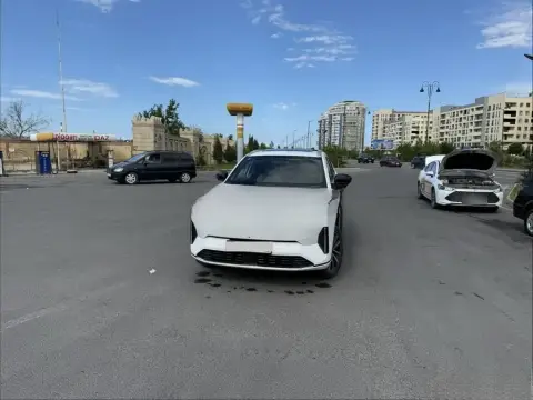 Changan Qiyuan Q05 2025 — миниатюра 1