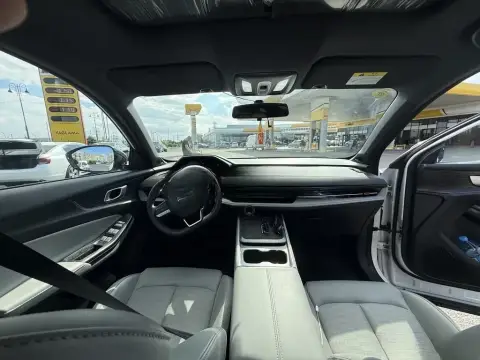Changan Qiyuan Q05 2025 — миниатюра 6