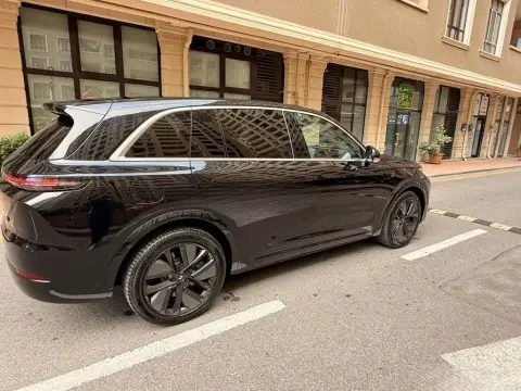 Li Auto L7 2025 — миниатюра 3