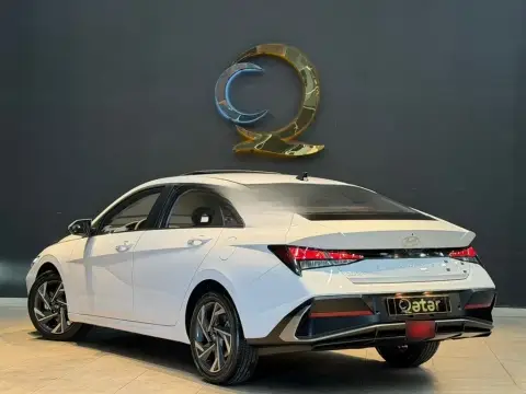 Hyundai Elantra 2026 — миниатюра 9