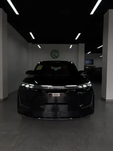Geely Galaxy M9 2025