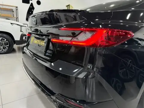 Toyota Camry 2026 — миниатюра 8