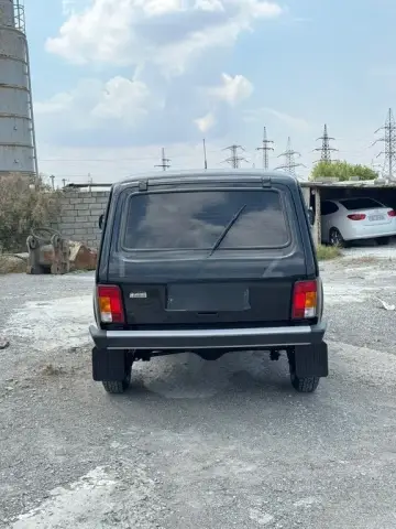 LADA (VAZ) Niva 2025 — миниатюра 2