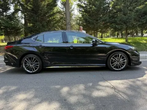 Toyota Camry 2025 — миниатюра 7