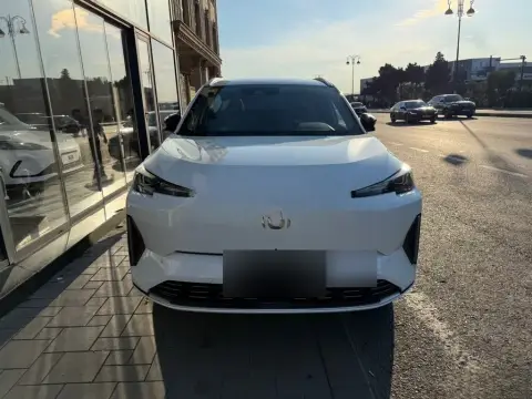 Changan Qiyuan Q05 2025 — миниатюра 1