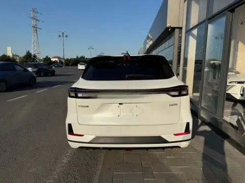 Changan Qiyuan Q05 2025 — миниатюра 2