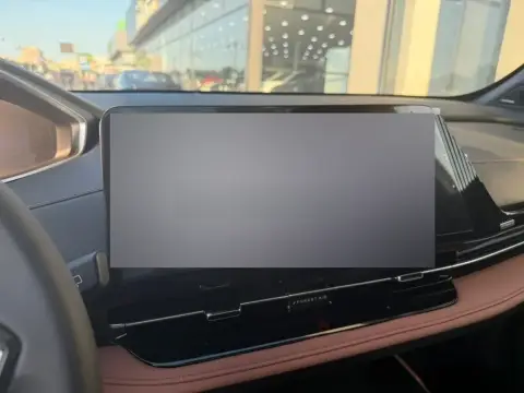 Changan Qiyuan Q05 2025 — миниатюра 8
