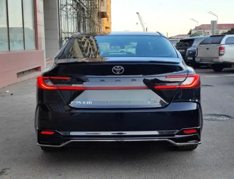 Toyota Camry 2026 — миниатюра 2
