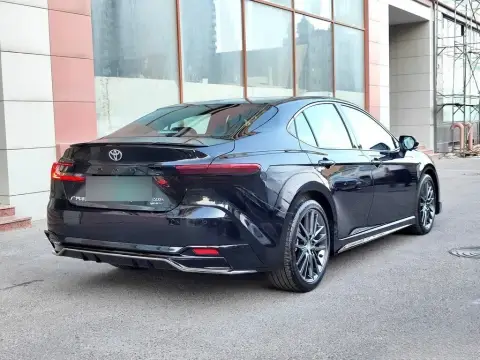 Toyota Camry 2026 — миниатюра 6