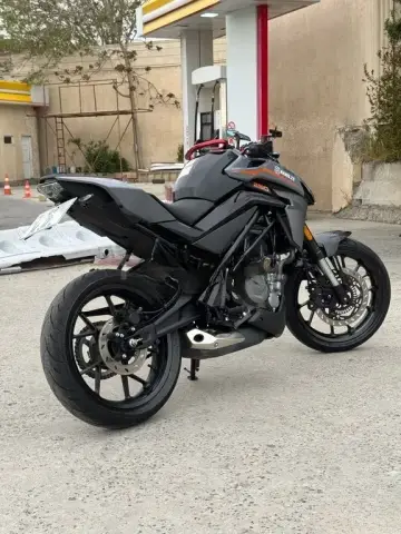 CFMOTO 250 NK 2025 — миниатюра 4