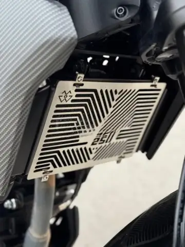 CFMOTO 250 NK 2025 — миниатюра 8