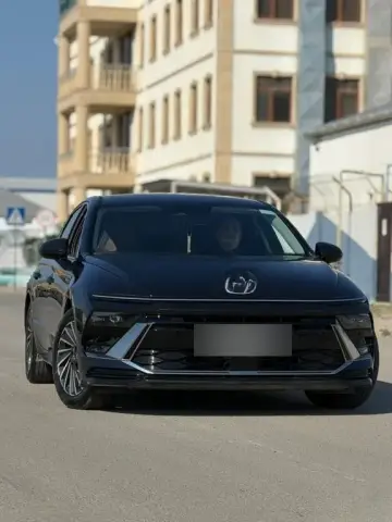 Hyundai Sonata 2025 — миниатюра 1