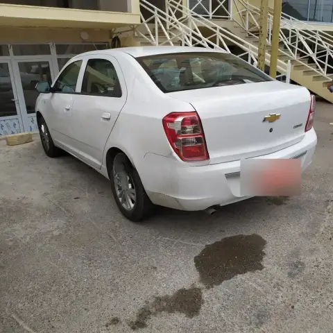 Chevrolet Cobalt 2026 — миниатюра 2