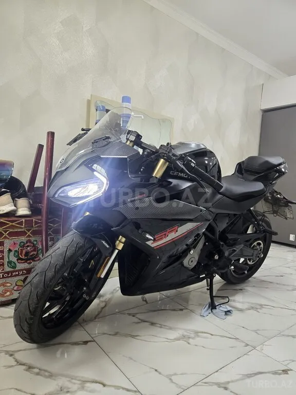 CFMOTO 250 SR 2025 — фото 1 из 5