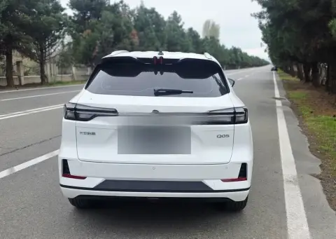 Changan Qiyuan Q05 2025 — миниатюра 4