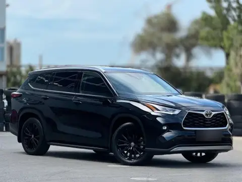 Toyota Highlander 2025 — миниатюра 1