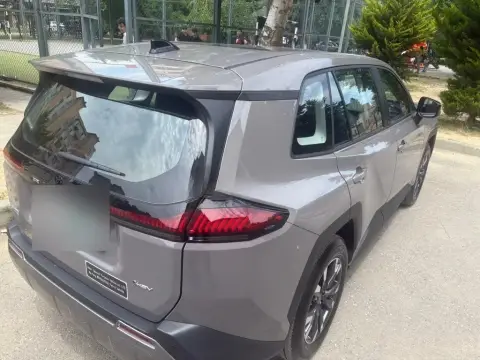 Toyota RAV4 2026 — миниатюра 8