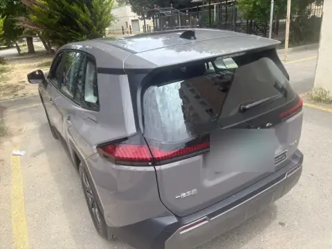 Toyota RAV4 2026 — миниатюра 9