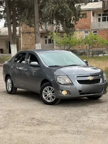 Chevrolet Cobalt 2025 — миниатюра 2