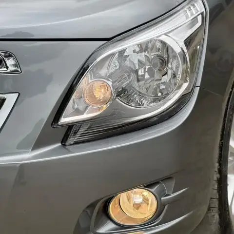 Chevrolet Cobalt 2025 — миниатюра 8