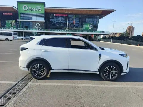 Changan Qiyuan Q05 2025 — миниатюра 7