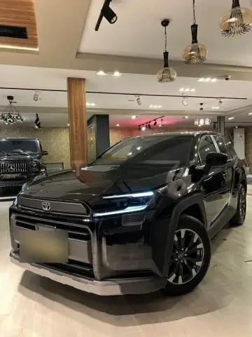Toyota RAV4 2026 — миниатюра 1