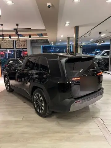 Toyota RAV4 2026 — миниатюра 7