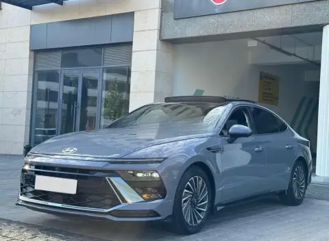 Hyundai Sonata 2025 — миниатюра 2