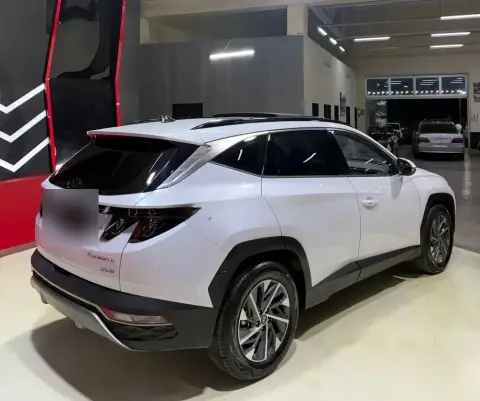 Hyundai Tucson 2025 — миниатюра 8