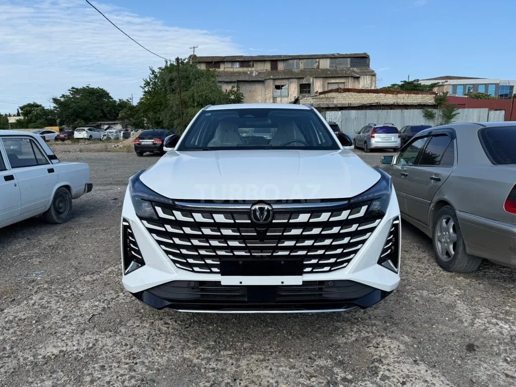 Changan Uni-Z 2025 — фото 1 из 10