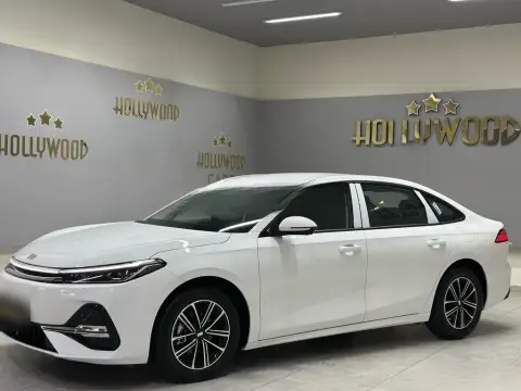 Geely Galaxy A7 2025 — миниатюра 2