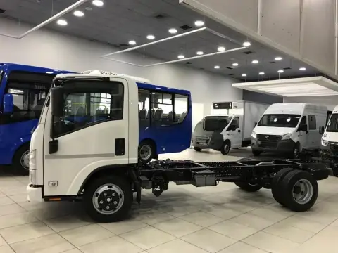 Isuzu NMR 77 H 2025 — миниатюра 5