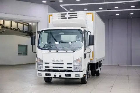 Isuzu NMR 85 H 2025