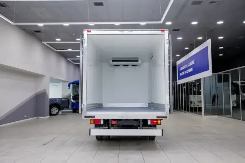 Isuzu NMR 85 H 2025 — миниатюра 7