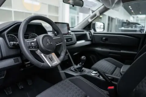 Mitsubishi L200 2026 — миниатюра 7