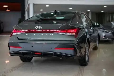 Hyundai Elantra 2025 — миниатюра 7