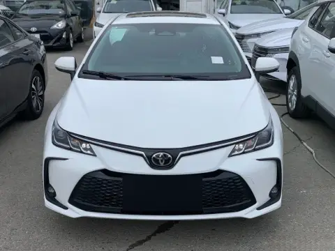 Toyota Corolla 2025 — миниатюра 1