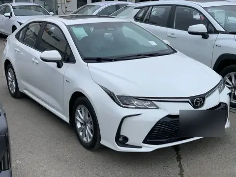 Toyota Corolla 2025 — миниатюра 2