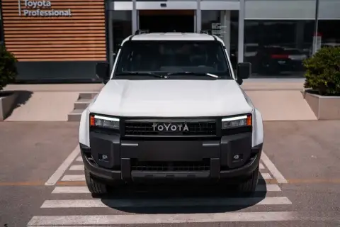 Toyota Land Cruiser Prado 2026 — миниатюра 2