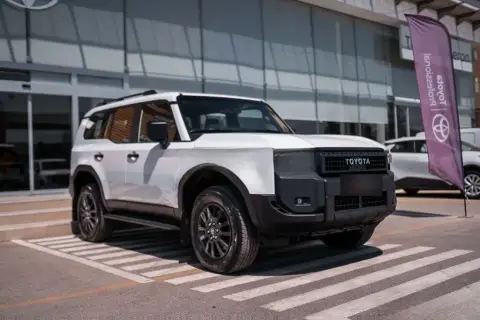 Toyota Land Cruiser Prado 2026 — миниатюра 4