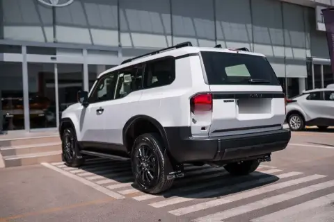 Toyota Land Cruiser Prado 2026 — миниатюра 6