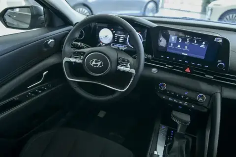 Hyundai Elantra 2026 — миниатюра 10