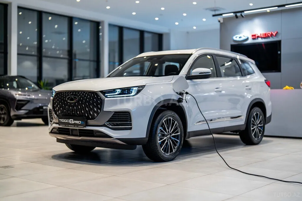 Chery Tiggo 8 Pro e+ 2025 — фото 1 из 10