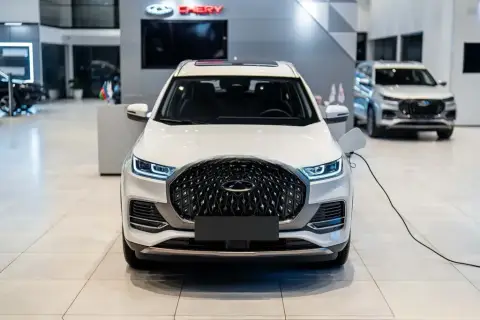 Chery Tiggo 8 Pro e+ 2025 — миниатюра 3