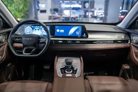 Chery Tiggo 8 Pro e+ 2025 — миниатюра 4
