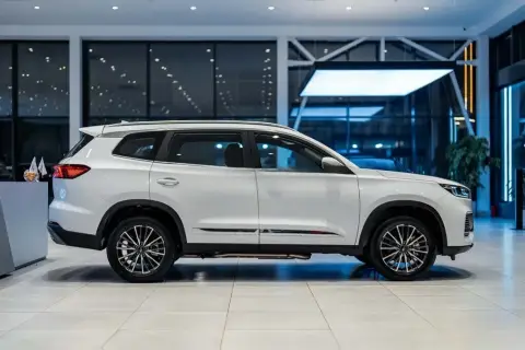 Chery Tiggo 8 Pro e+ 2025 — миниатюра 7