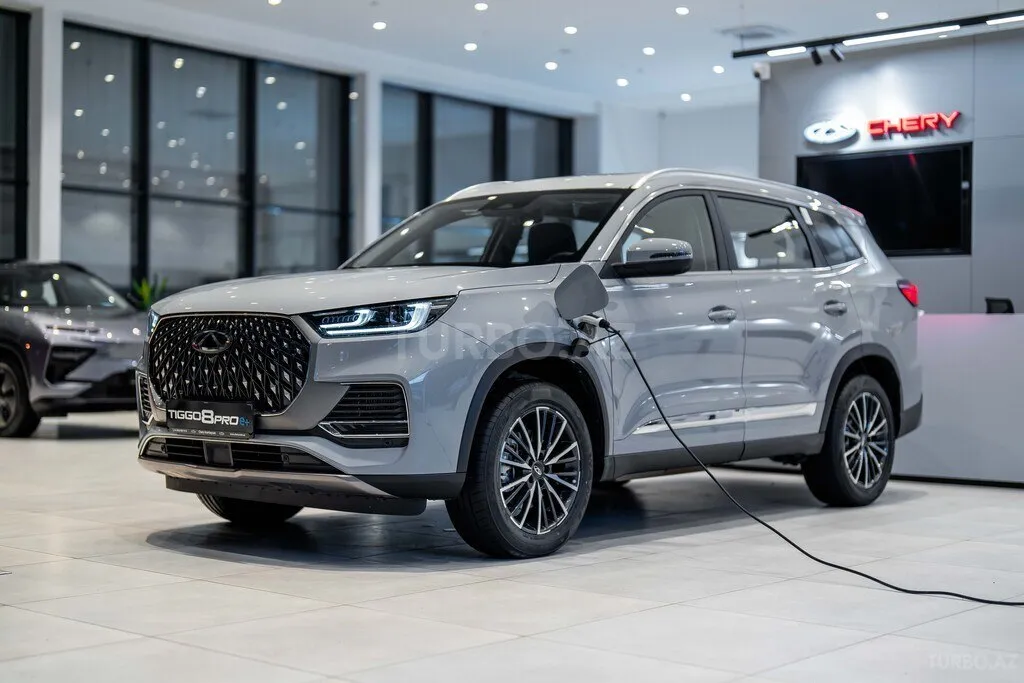 Chery Tiggo 8 Pro e+ 2025 — фото 1 из 10