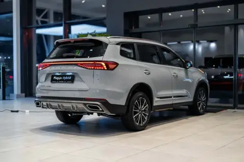 Chery Tiggo 8 Pro e+ 2025 — миниатюра 8